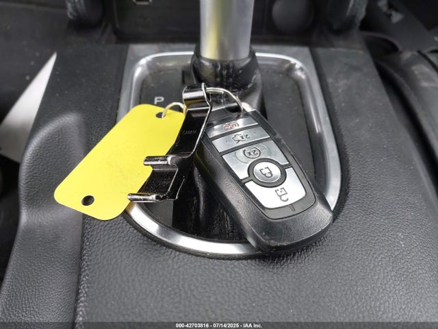 Ford 5.0l 4v premium fuel 2018 1FA6P8CF2J5146611 Image 11