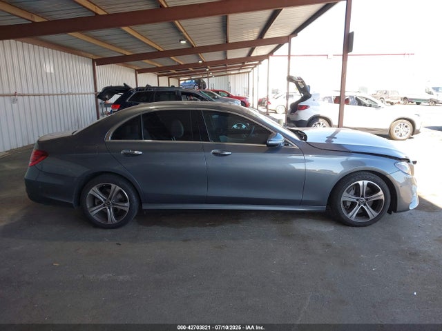 WDDZF4JB7HA288043 Mercedes-Benz m274