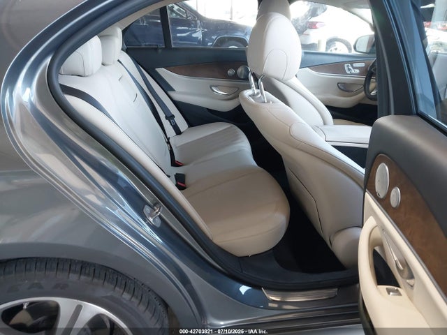 WDDZF4JB7HA288043 Mercedes-Benz m274