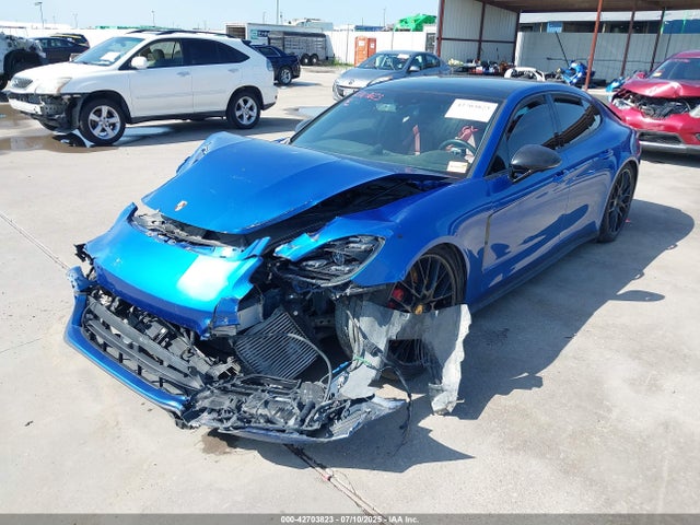 2017 PORSCHE PANAMERA WP0AF2A76HL152742 Photo 1