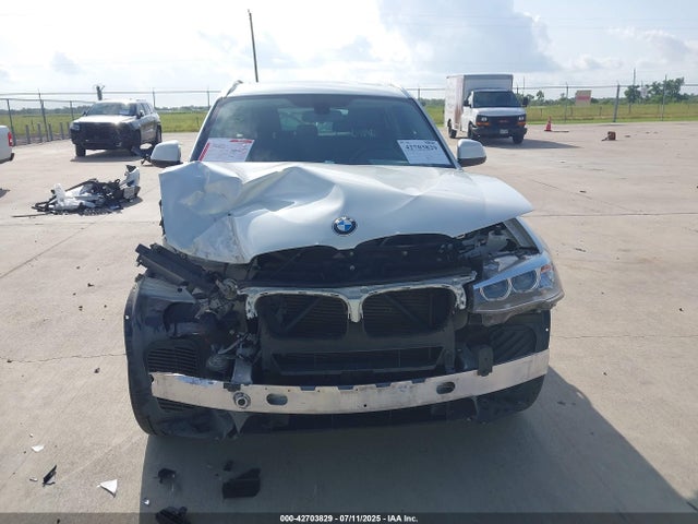 BMW 2015 2015 5UXWX9C52F0D57059 Image 12