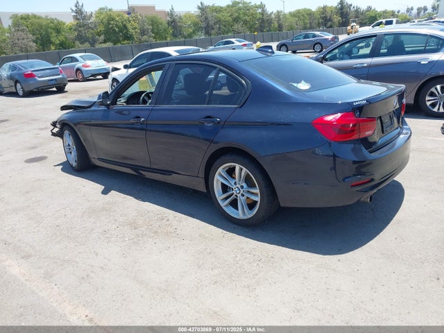 WBA8E1G58GNT35223 BMW 2016