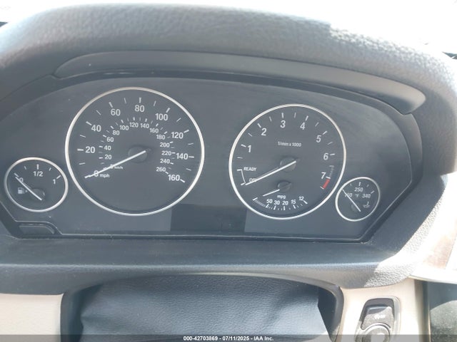 WBA8E1G58GNT35223 BMW 2016