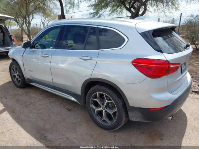 2017 BMW X1 WBXHU7C3XH5H33232 Photo 2