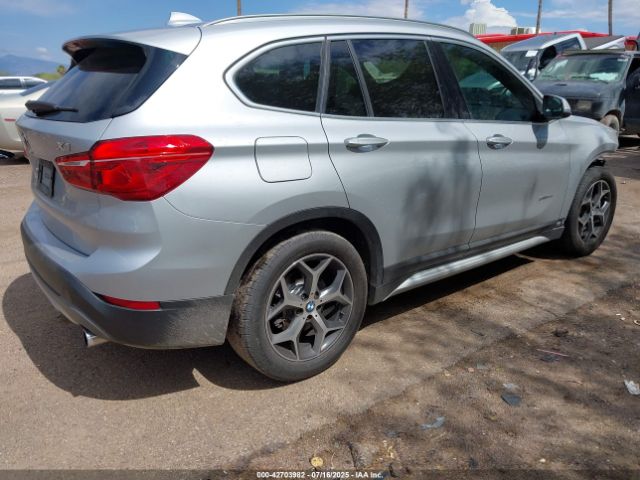 2017 BMW X1 WBXHU7C3XH5H33232 Photo 3