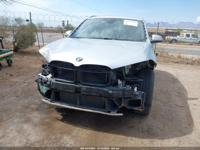 2017 BMW X1 WBXHU7C3XH5H33232 Photo 5