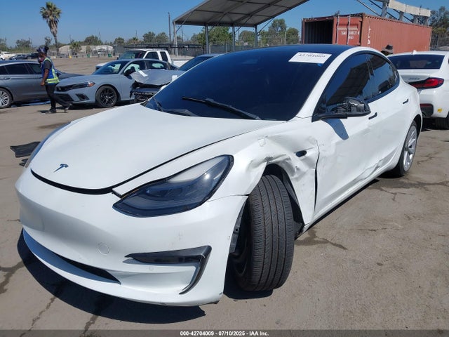 2022 TESLA MODEL 3 5YJ3E1EA0NF144971 Photo 1