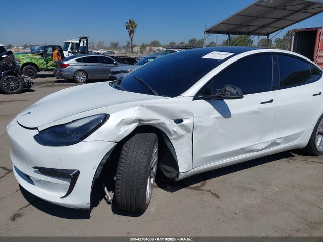 2022 TESLA MODEL 3 5YJ3E1EA0NF144971 Photo 5
