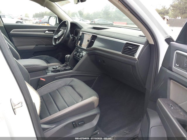 1V2FR2CA6NC537203 Volkswagen fsi