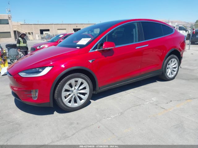 2019 TESLA MODEL X 5YJXCAE27KF207351 Photo 1