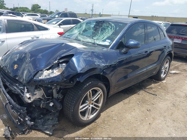 2019 PORSCHE MACAN WP1AA2A59KLB08026 Photo 1