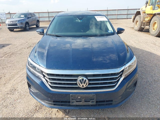 Volkswagen Passat 2022 1VWSA7A35NC007326 Image 12