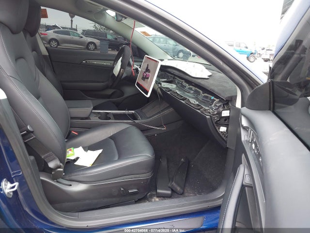 2023 TESLA MODEL 3 5YJ3E1EA0PF481160 Photo 4