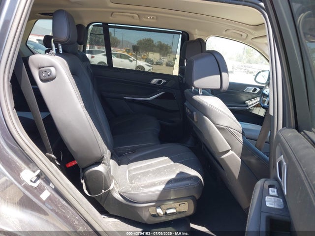 5UXCW2C54KL084127 BMW X7