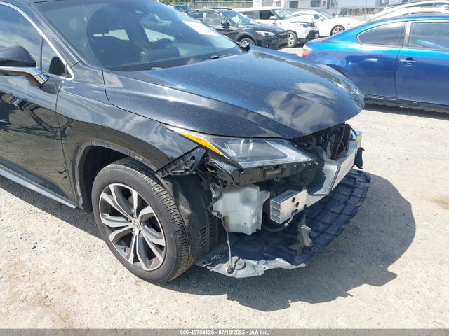 2T2BZMCA9GC046531 Lexus 2016