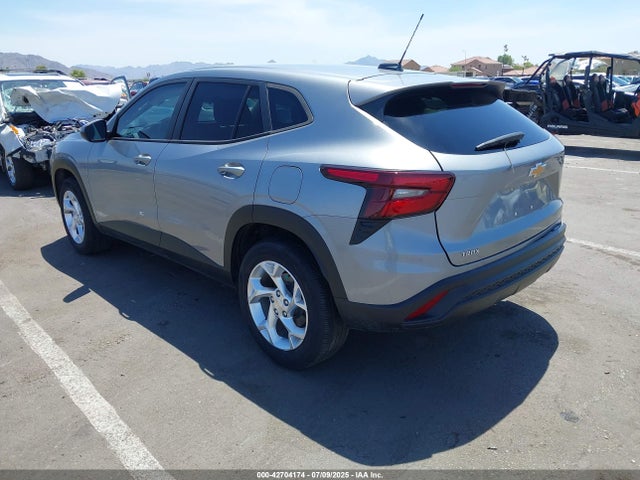 Chevrolet lih 2024 KL77LFE22RC020276 Image 3