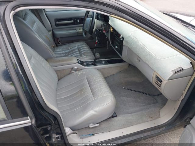 1996 CHEVROLET CAPRICE / IMPALA 1G1BL52P2TR117238 Photo 4