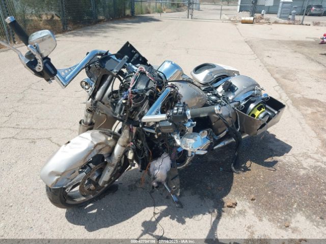 2018 HARLEY-DAVIDSON FLHX 1HD1KBC12JB644585