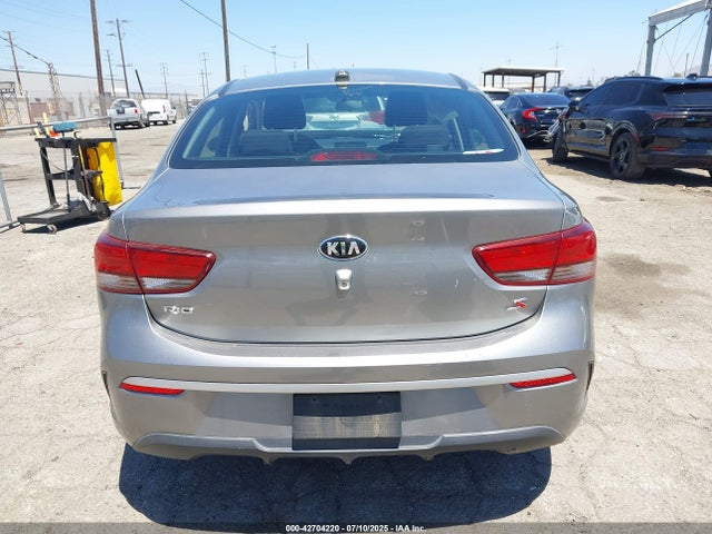 3KPA24AD8ME369385 KIA gamma ii