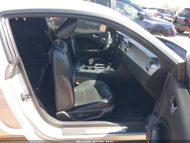 2007 FORD MUSTANG 1ZVFT80N575247116 Photo 4