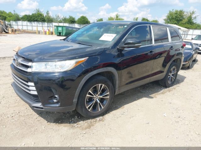 2019 TOYOTA HIGHLANDER 5TDZARFH1KS056471 Photo 1