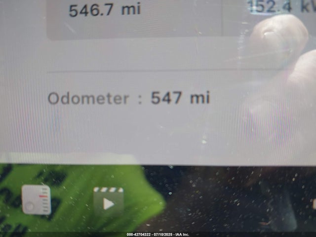 2026 TESLA MODEL Y 7SAYGDEE9TF332392 Photo 6