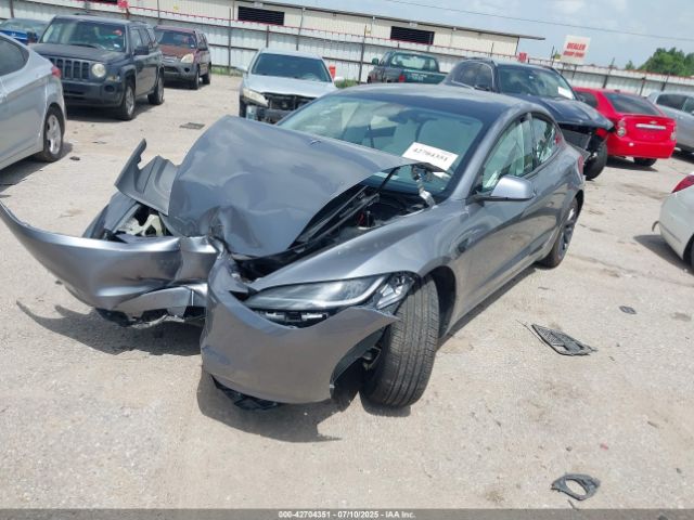 2025 TESLA MODEL 3 5YJ3E1EA2SF933490 Photo 1