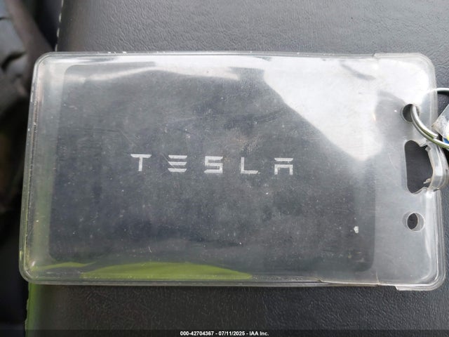2021 TESLA MODEL Y 5YJYGDEE4MF084857 Photo 10