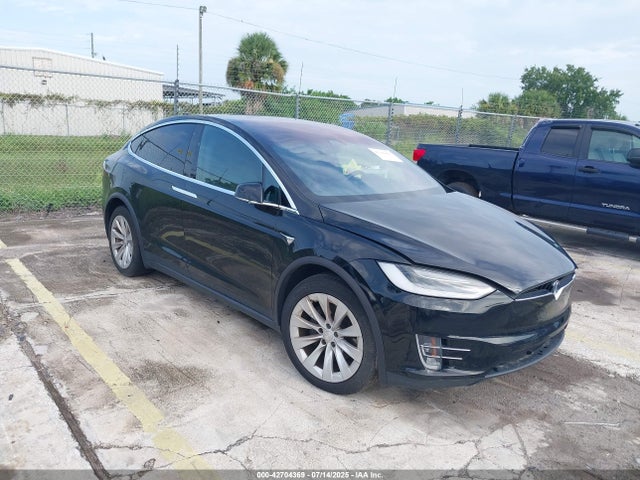 2020 TESLA MODEL X 5YJXCDE24LF234123 Photo 0
