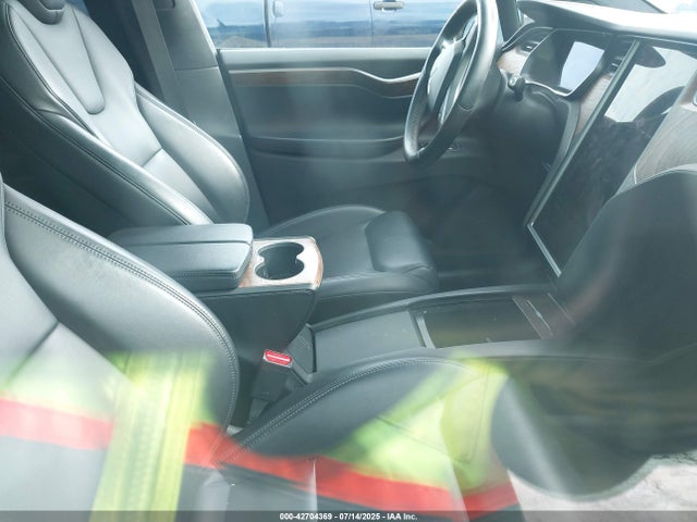 2020 TESLA MODEL X 5YJXCDE24LF234123 Photo 4