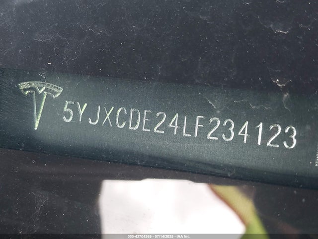 2020 TESLA MODEL X 5YJXCDE24LF234123 Photo 8