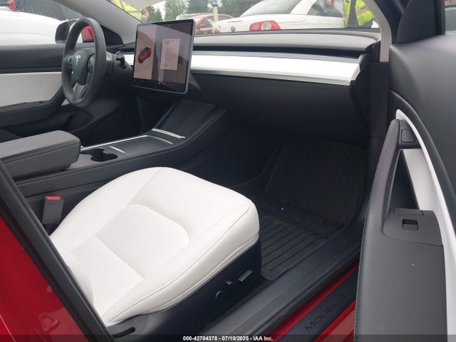 2021 TESLA MODEL 3 5YJ3E1EB1MF855103 Photo 4