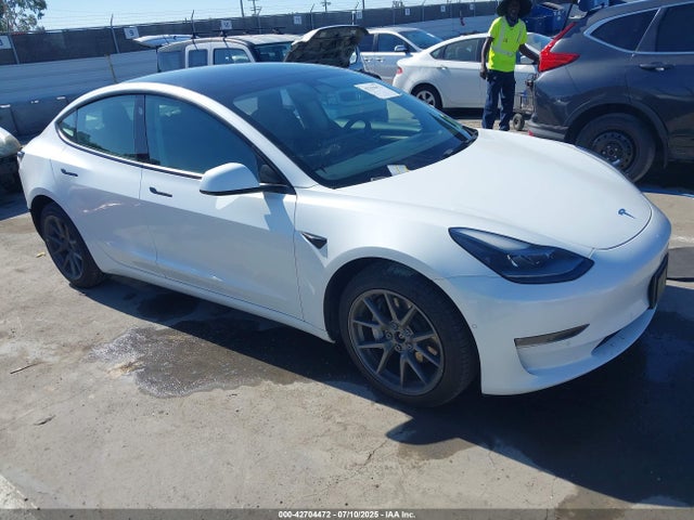 2021 TESLA MODEL 3 5YJ3E1EBXMF088142 Photo 0