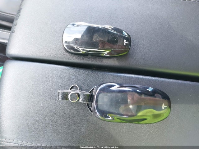 2015 TESLA MODEL S 5YJSA1H22FFP74133 Photo 10
