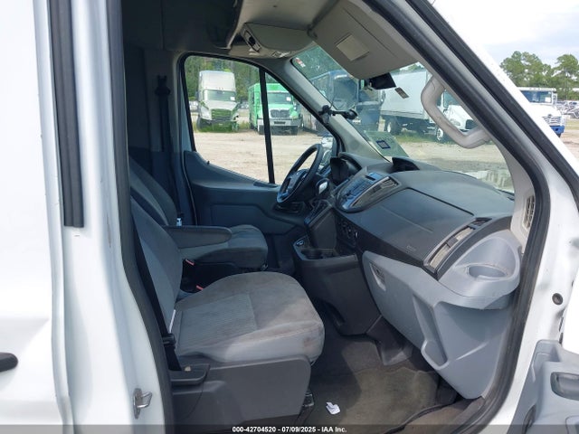 Ford 2019 2019 1FBAX2CM4KKA00461 Image 5