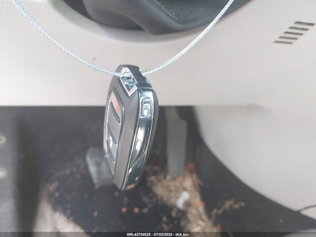 2C4RC1BG5JR120091 Chrysler 2018