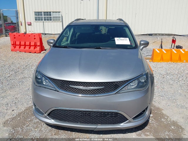 2C4RC1BG5JR120091 Chrysler 2018