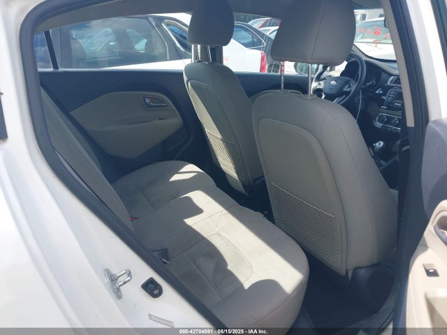 KIA Rio 2017 KNADM4A32H6006801 Image 8