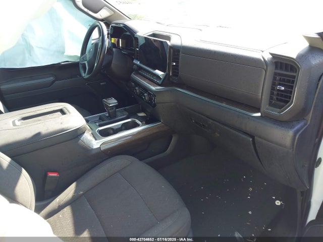 42704652 :رقم المزاد ، 3GCUDEED2NG512375 vin ، 2022 Chevrolet Silverado 1500 4wd  Short Bed Rst مزاد بيع