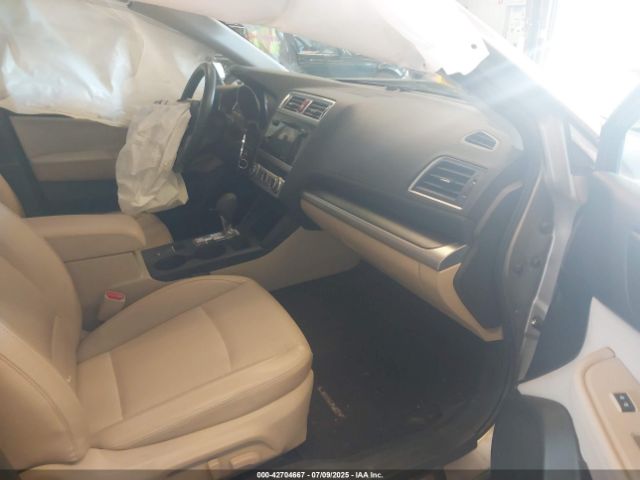 2015 SUBARU LEGACY 4S3BNAJ66F3025849 Photo 4