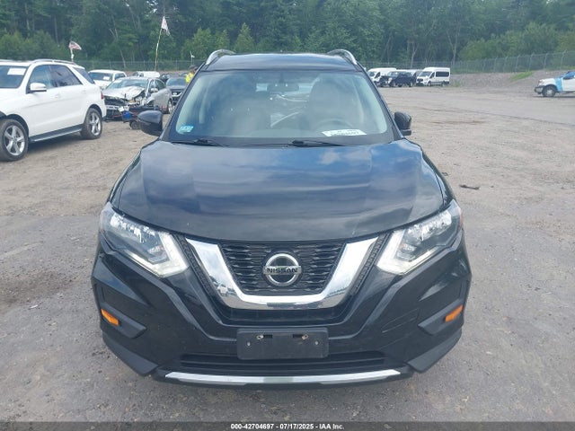 5N1AT2MV7JC818625 Nissan Rogue