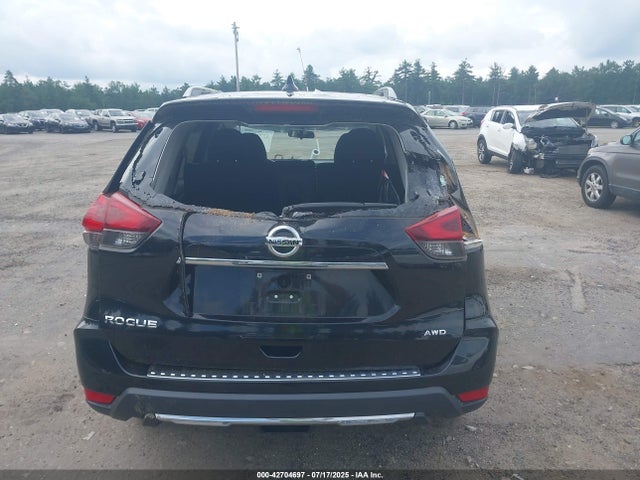 5N1AT2MV7JC818625 Nissan Rogue