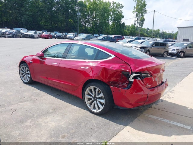 2018 TESLA MODEL 3 5YJ3E1EB8JF065809 Photo 2