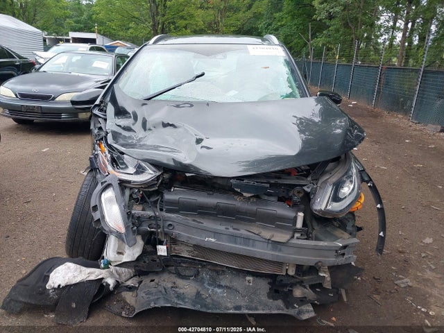 1G1FZ6S05K4102155 Chevrolet 2019