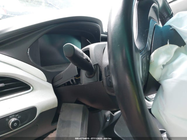 1G1FZ6S05K4102155 Chevrolet 2019