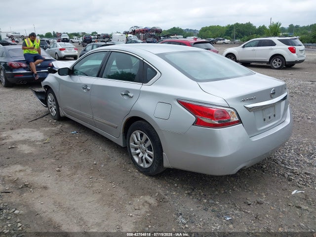 1N4AL3AP7FN328459 Nissan 2015