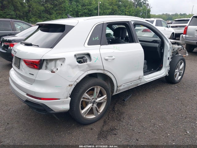 2022 AUDI Q3 WA1DECF32N1006979 Photo 3
