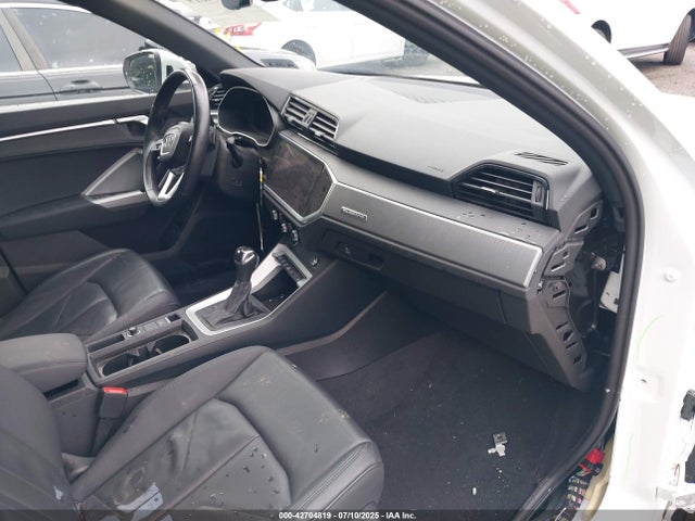 2022 AUDI Q3 WA1DECF32N1006979 Photo 4