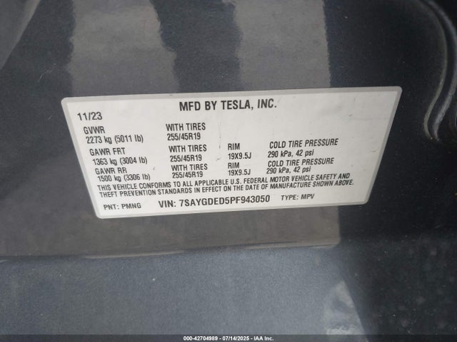2023 TESLA MODEL Y 7SAYGDED5PF943050 Photo 8