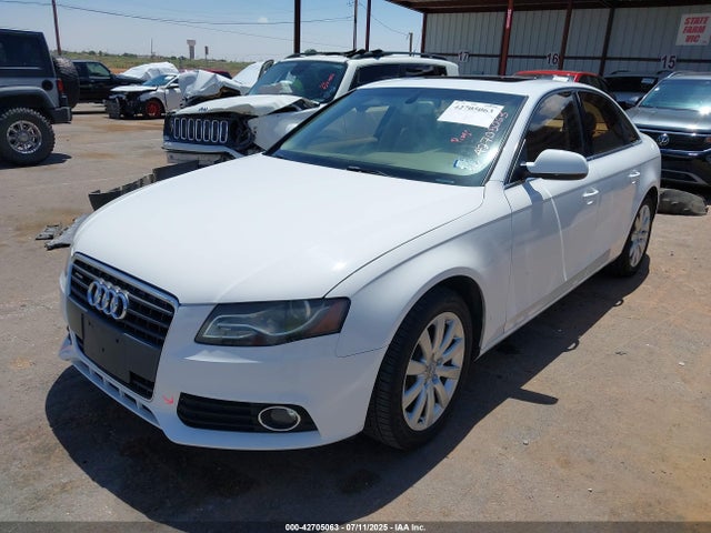 2011 AUDI A4 WAUFFAFL8BN056433 Photo 1